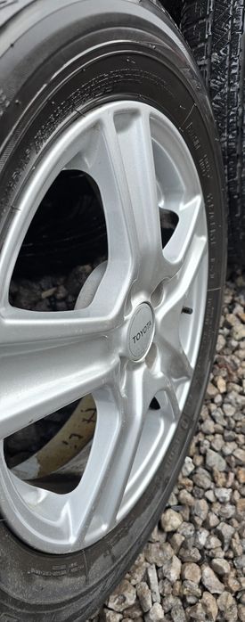 4x Koła Toyota 175 65 R15 Felgi 4x100 ET 39