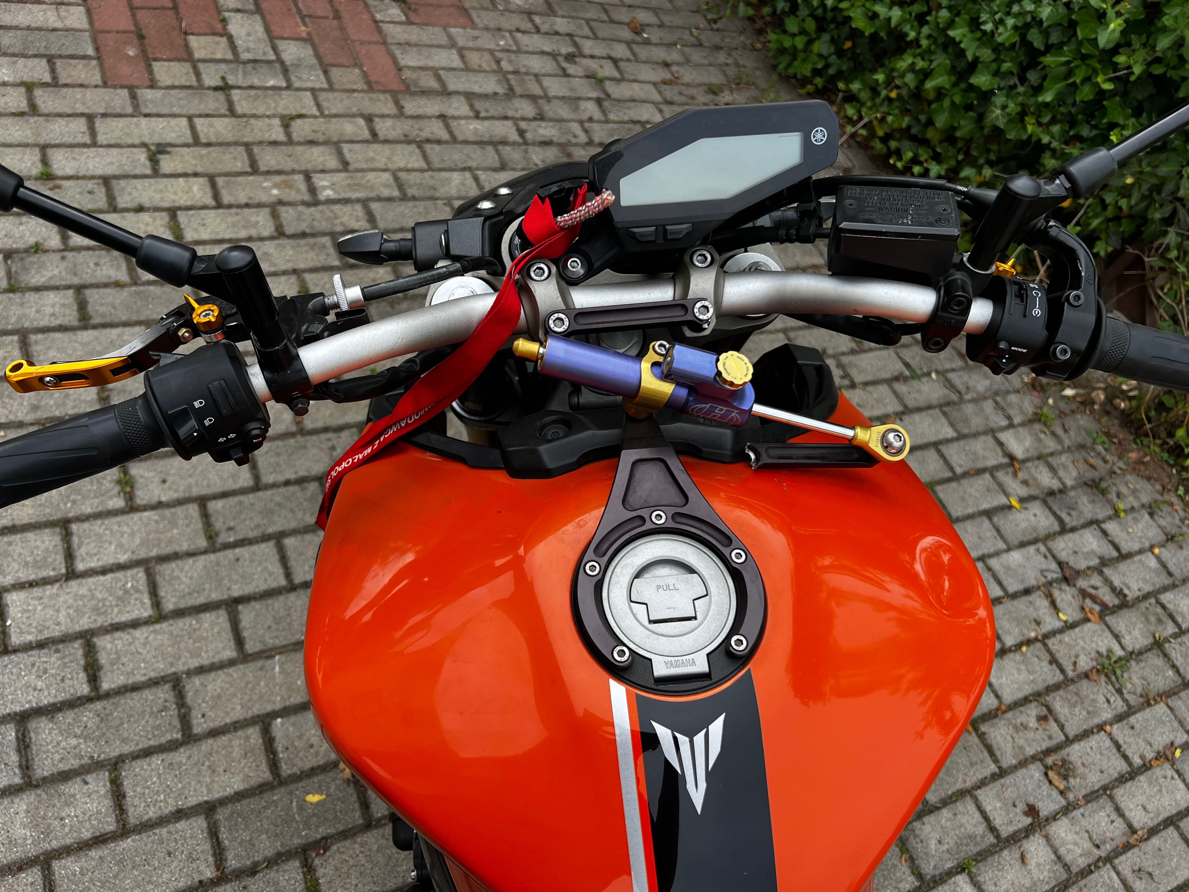 Yamaha mt 09 uszkodzona