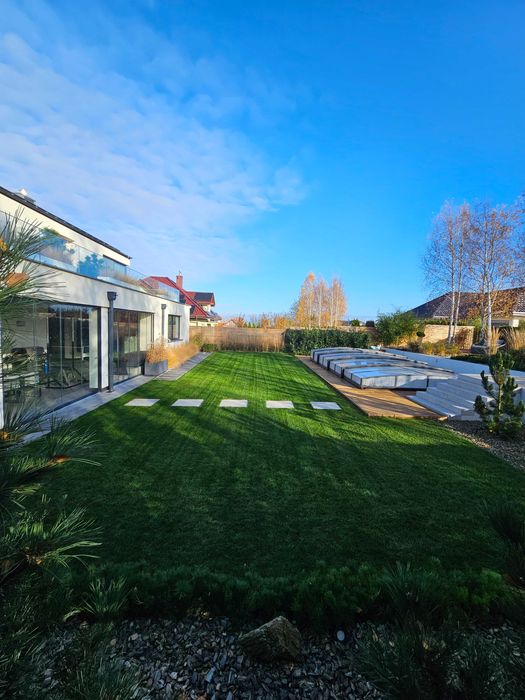 Ogrody - pielęgnacja - systemy nawadniania - trawniki