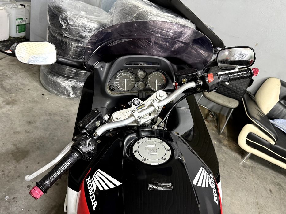 хонда 1000 CBR на ходу