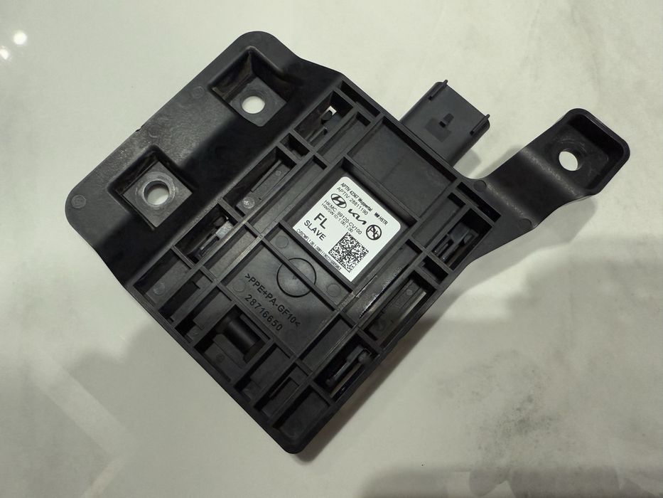 Kia EV6 Радар бампера лівий, проводка переднього бампера, парктроник