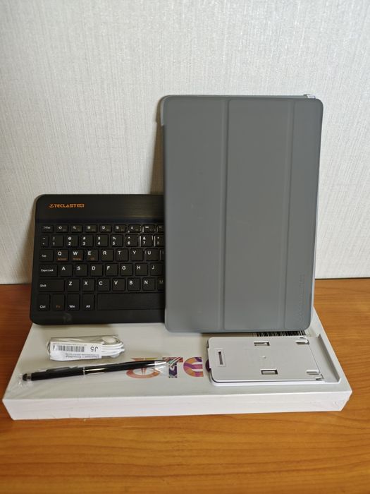 Планшет 10" Teclast P30 4/128gb +6gb +Клавиатура