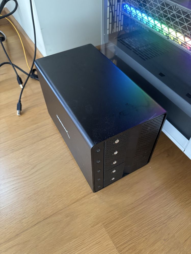 SABRENT 5 Bay Hard Drive Docking Station