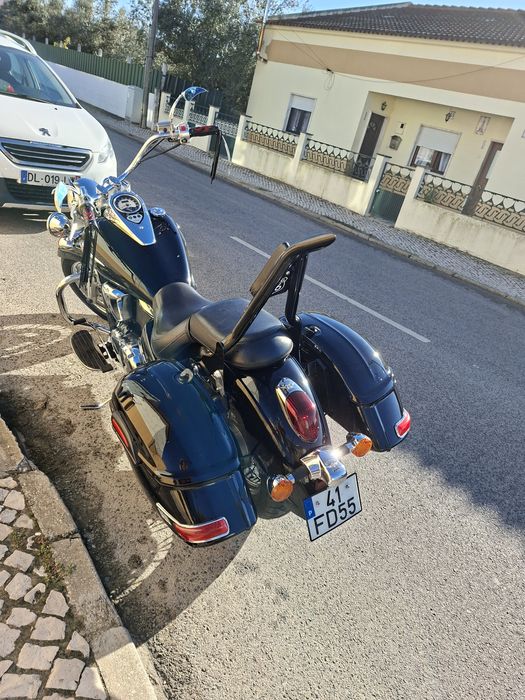 Mota Kawasaki 900