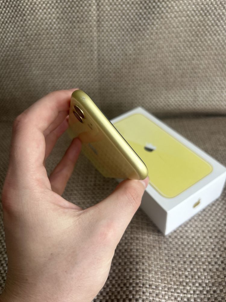 Продам Apple iphone 11 64Gb yellow