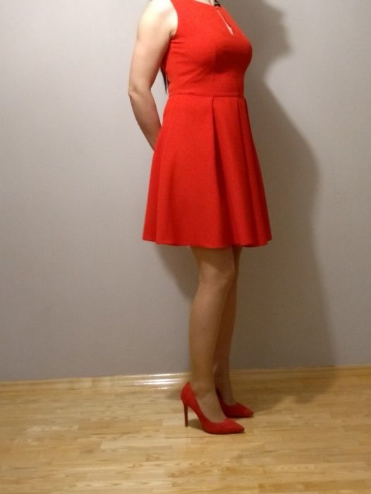 Sukienka rozkloszowana