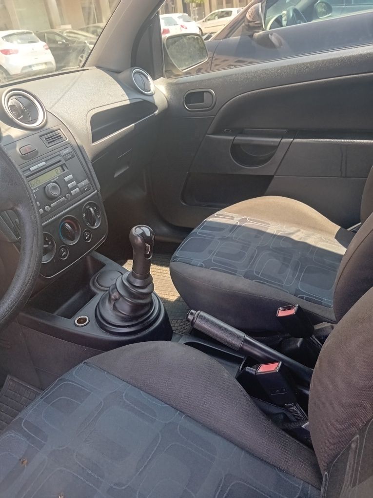 Ford fiesta 1.4 dci