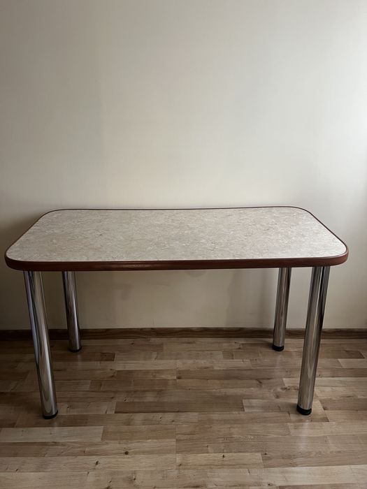 Nowoczesny stół do jadalni / kuchni