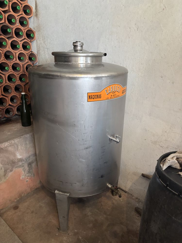 cuba de vinho 400L
