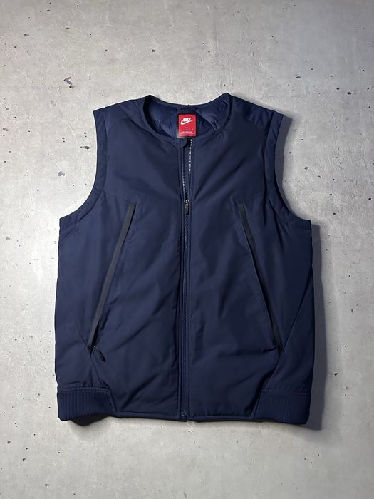 Nike NSW Tech Down Vest Original чоловіча жилетка найк теч оригінал
