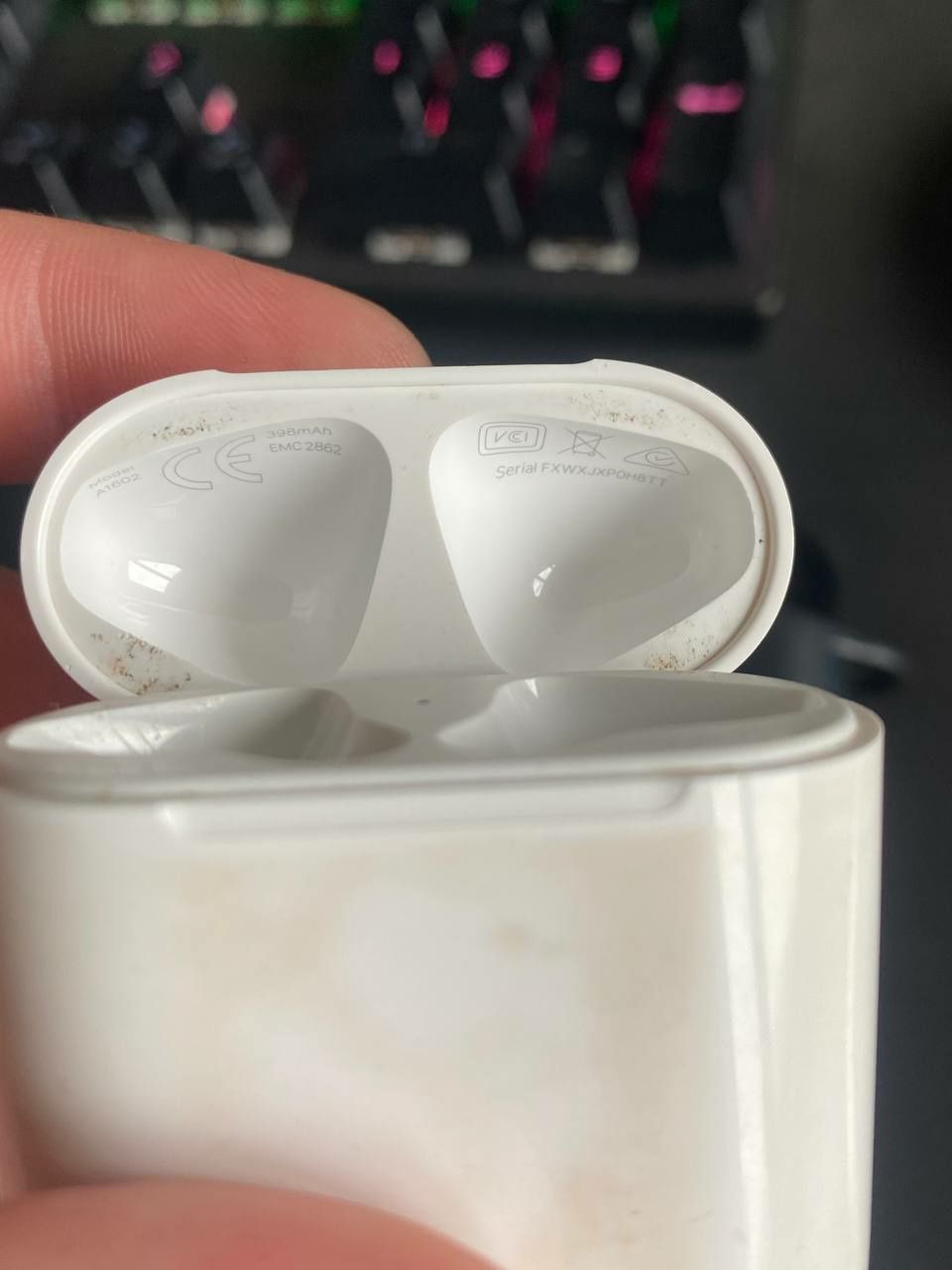 Apple AirPods 1 Charging Case + чехол в подарок