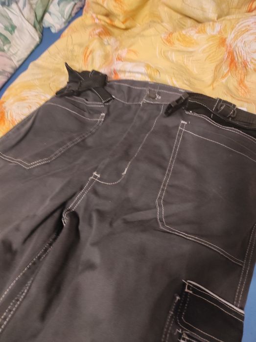 Spodnie robocze mało używane
