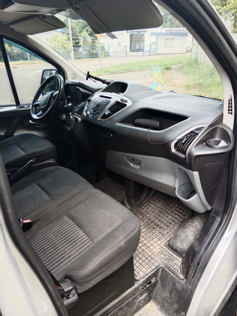 Ford transit custom