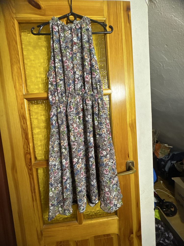 Przepiekna sukienka H&M 36 jak nowa