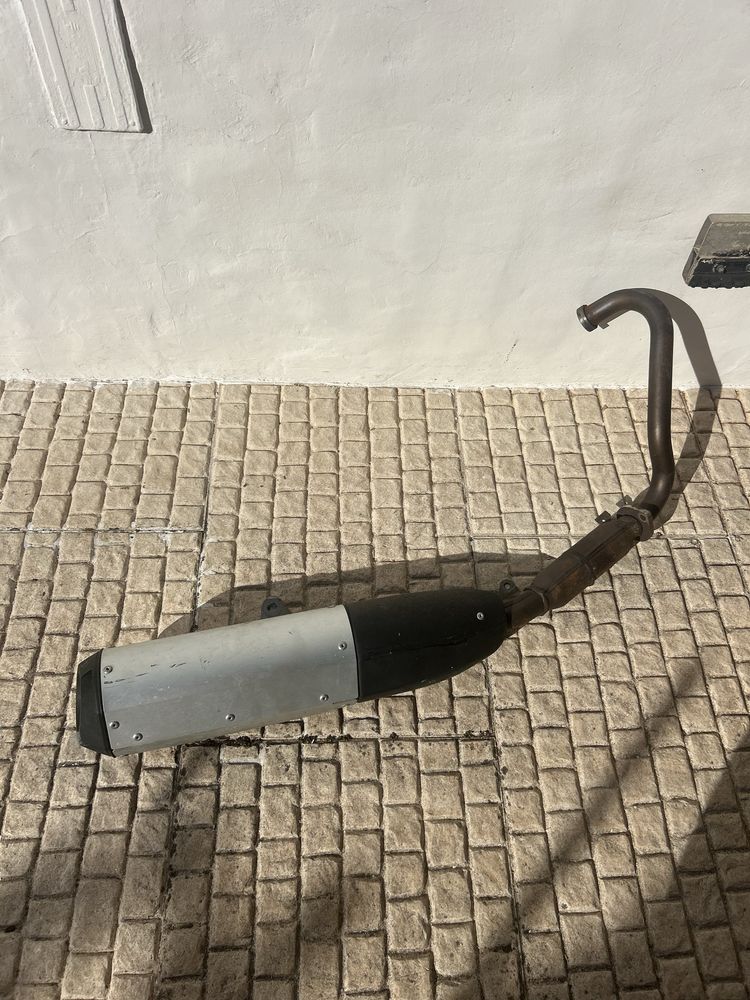 Linha de Escape Origem YZF R125/MT125
