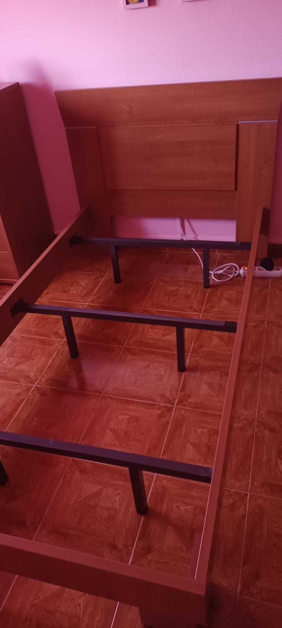 Cama de solteiro