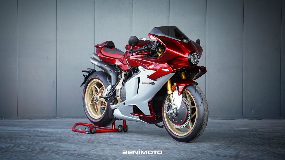 MV Agusta Superveloce Serie Oro Edizione Limitata n3
