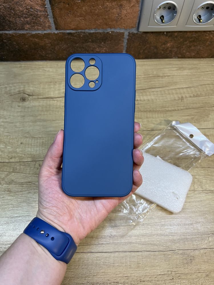 Чохол силіконовий на iPhone 13 Pro Max синій