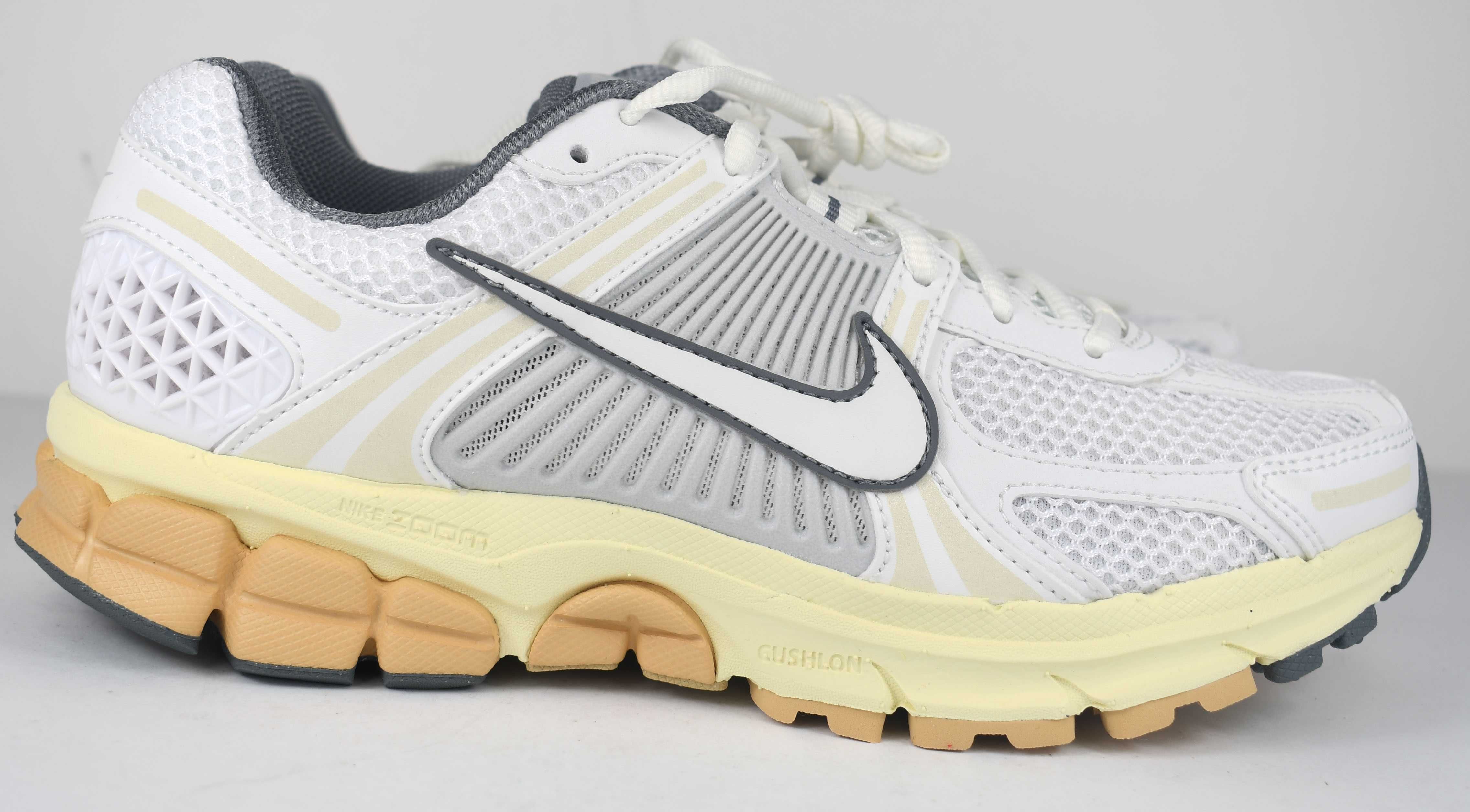 Nike Zoom Vomero 5 FJ2028 roz. 39