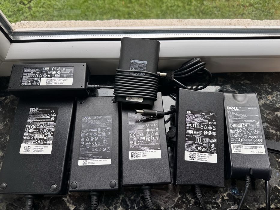 Блок живлення Зарядка Dell  130w , 240w 7,4*5,0 оригінал Європа