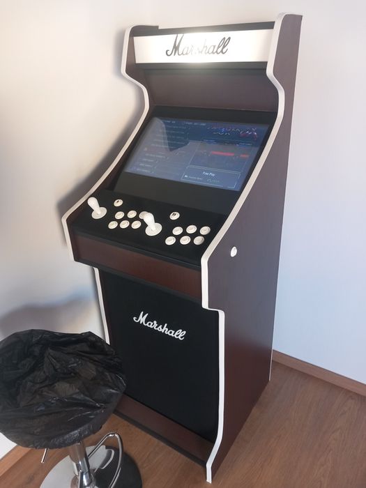 Maquina arcade tema Marshall