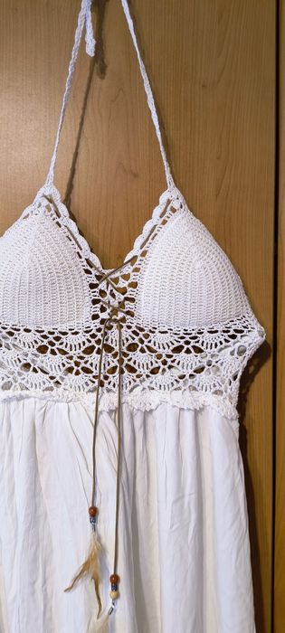 Sukienka biała  rozmiar unisex , piękna na plażę