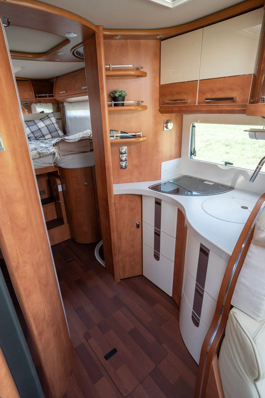 Carthago CHIC C-LINE  CARTHAGO CHIC C-LINE, 4 Miejscowy, DMC 3500kg , na kat. "B"