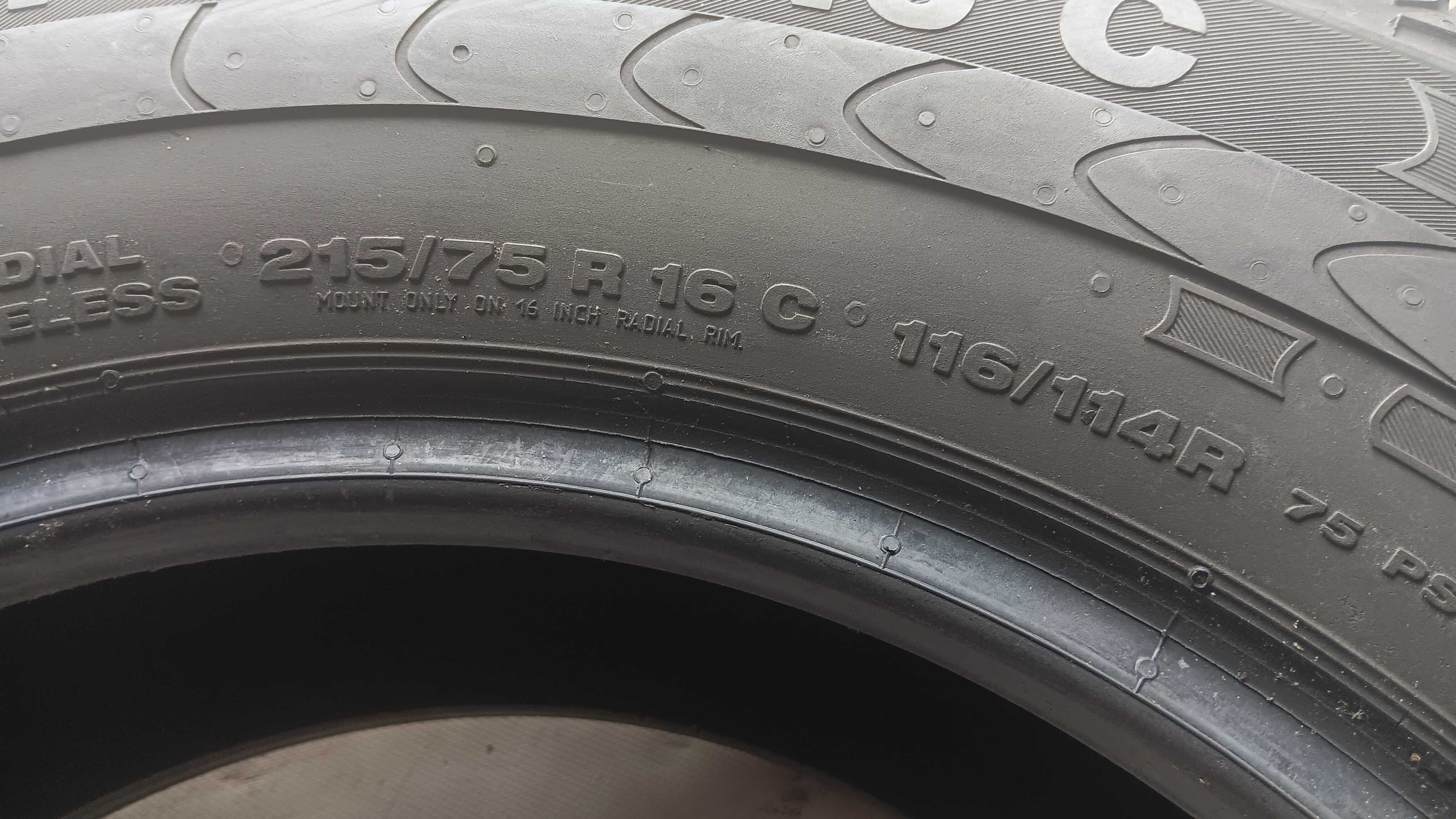 215/75/16 C Continental vanco 2