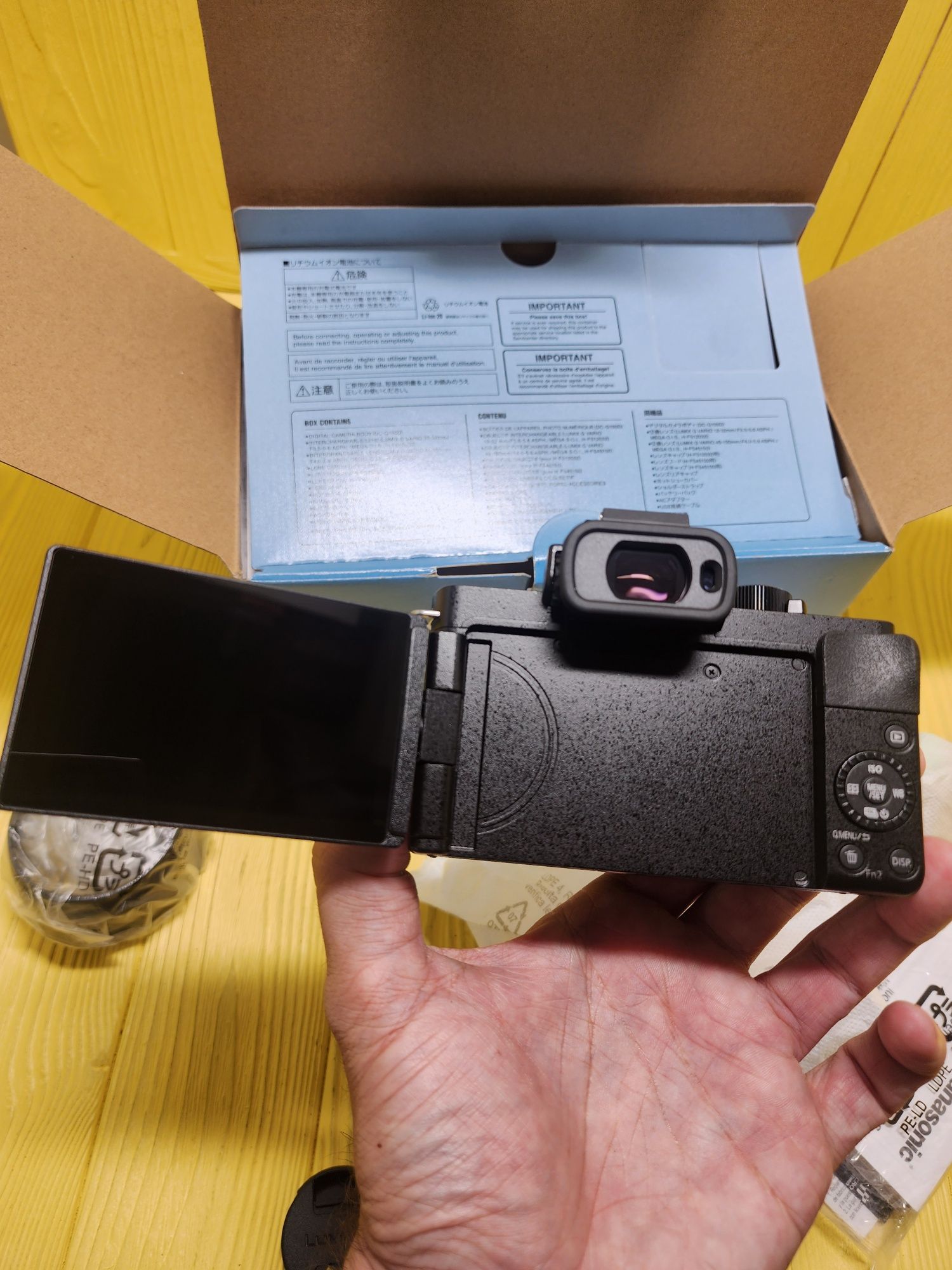 Panasonic Lumix DC-G100DW (Double kit) Lumix G Vario 12-32mm +45-150mm