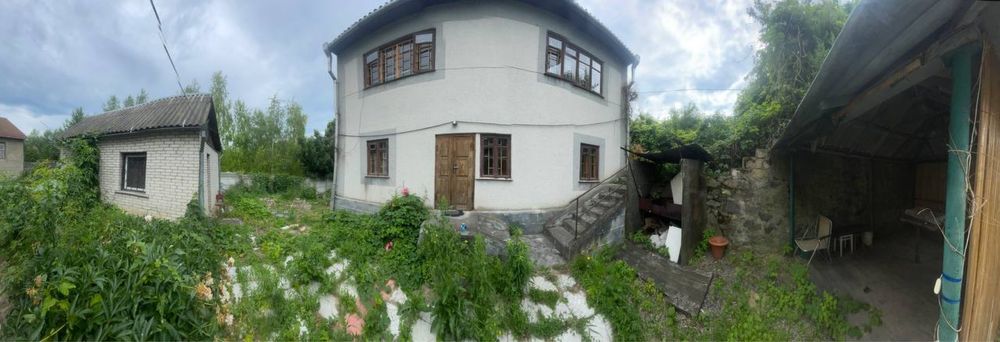 Продаєтся будинок, баня, садок