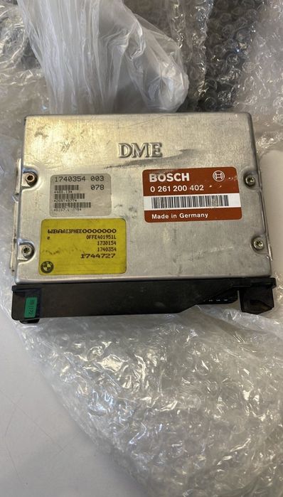 Блок управління двигуном BMW BOSCH 150,402,403,405,413  0261200402