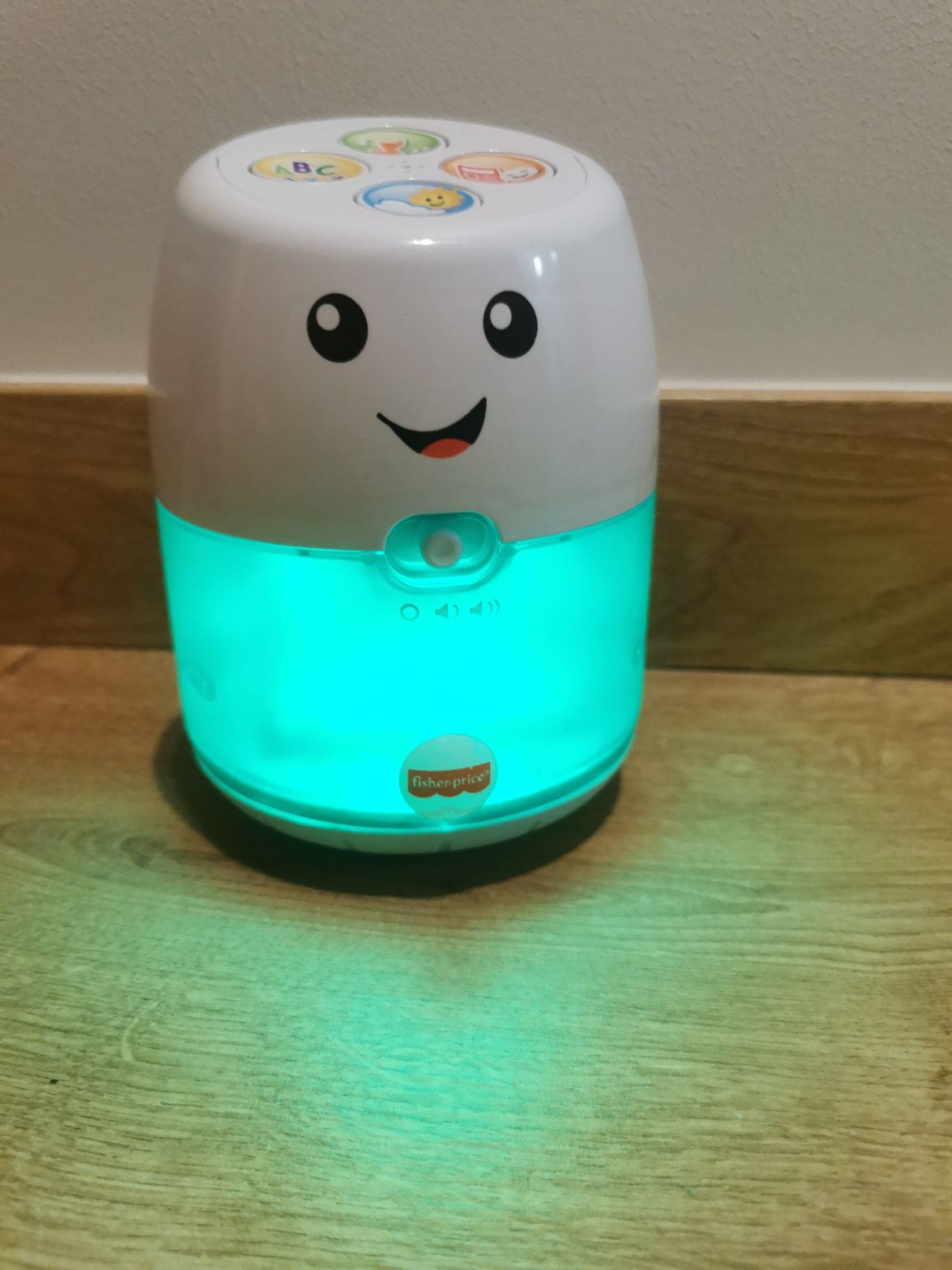 Inteligentny głośniczek malucha Fisher Price