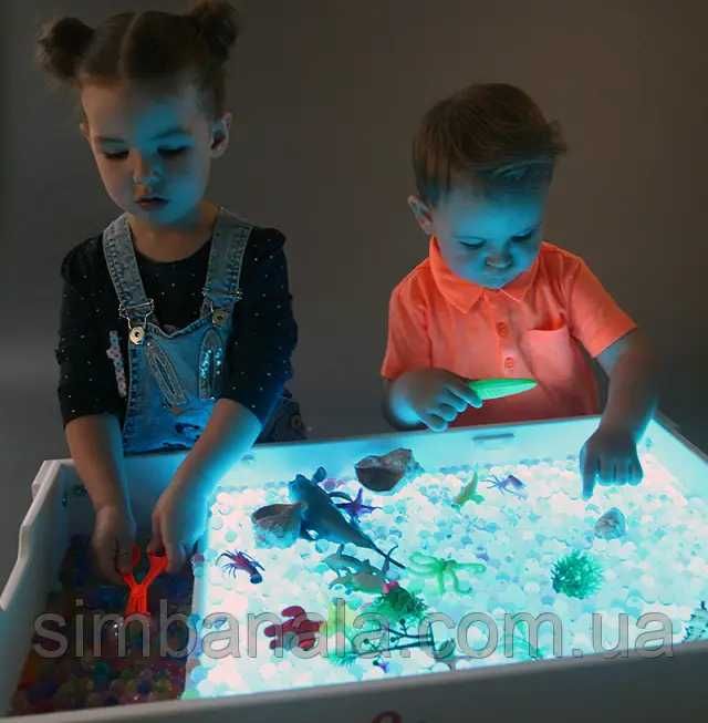 Дитячий світловий столик-пісочниця для малювання піском та ін. занять