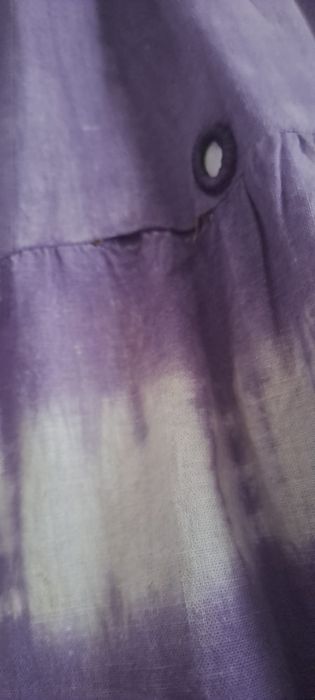 Saia roxa comprida com espelhos