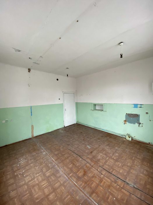 Комерційне приміщення 128м2 + гараж. 16 кВт, газ, вода. Ділянка 26 сот