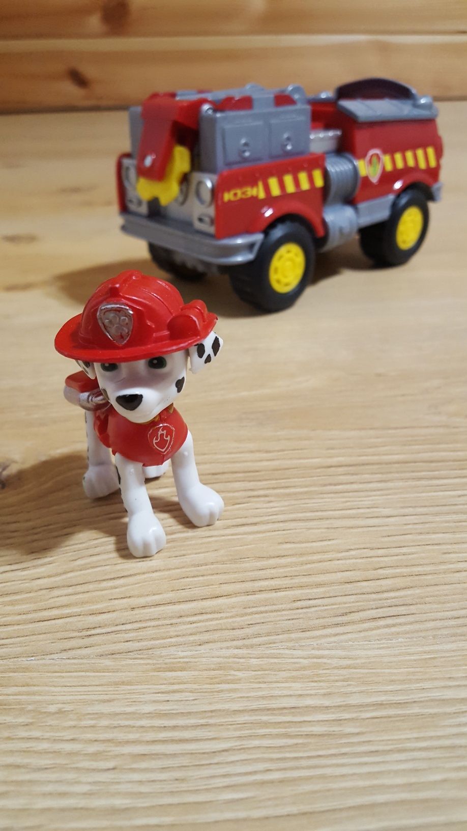 Psi patrol pojazd wóz strażacki figurka marshalla spin master