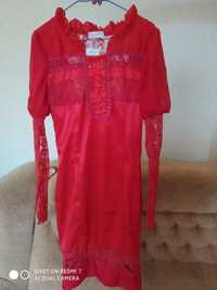 Платье красное,  Размер 38