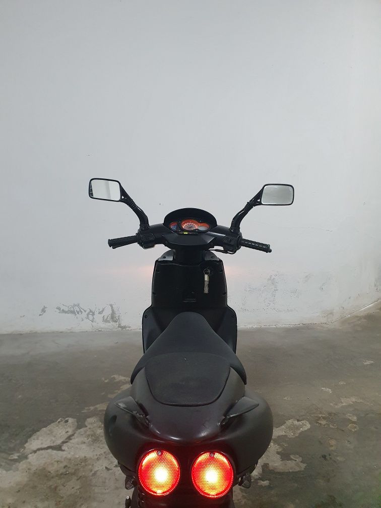 Aprilia sr 70(ler descrição)