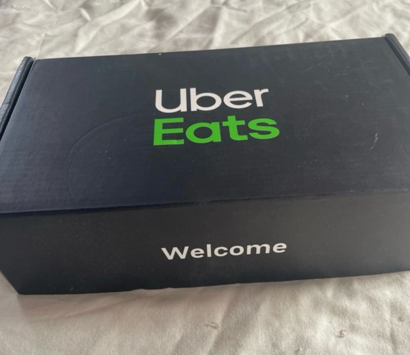 Tablet delivery UBEREATS