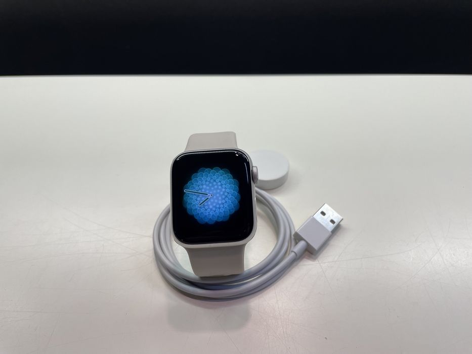Apple Watch 5 40mm aluminum