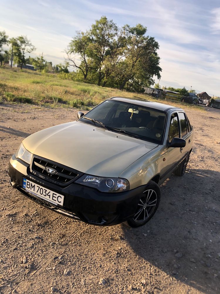 Продам авто Daewoo Nexia 2011