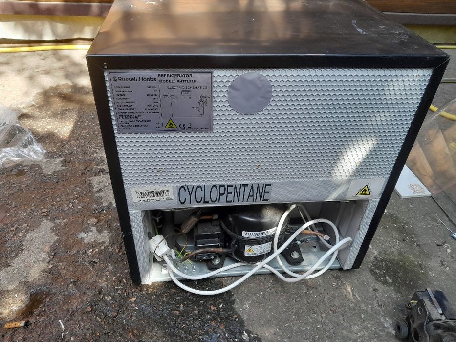 Продам  б.в. мініхолодильник/мініморозилку компресорні,для готелю,бару