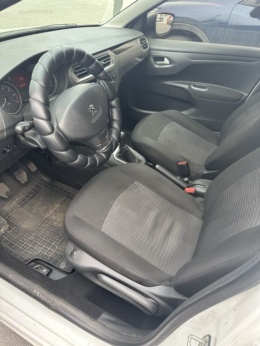 Peugeot 301 продам