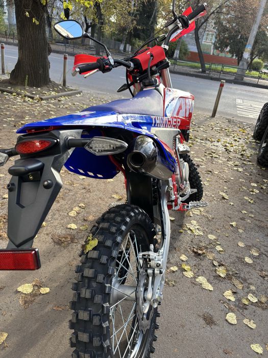 Мотоцикл APOLLO THUNDER 250/300