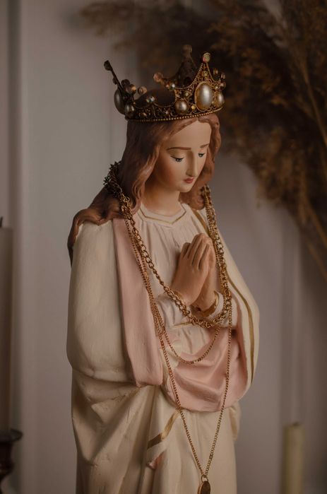 Figura Matki Bożej