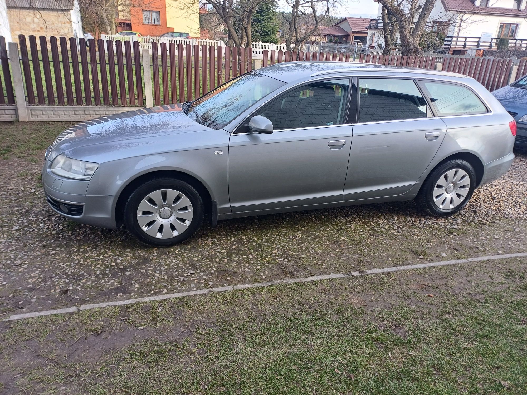 AudiA6C62008 benzyna