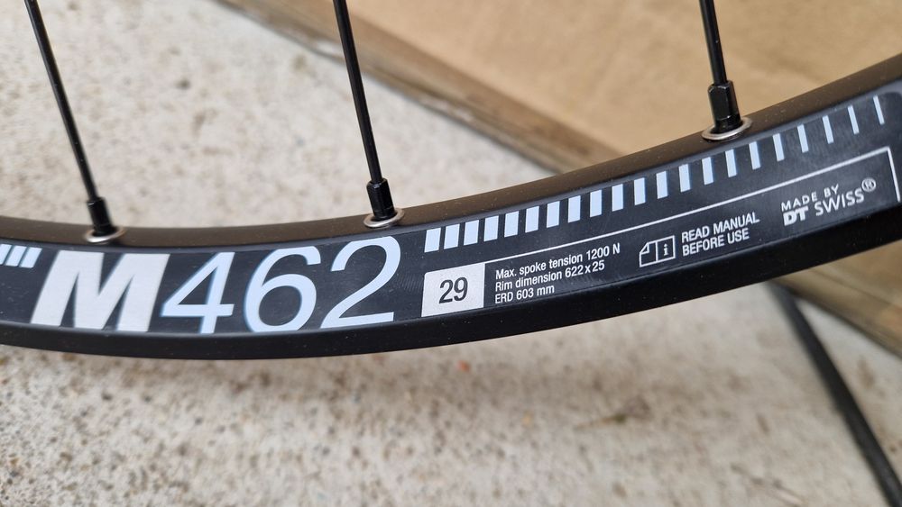 Nowe koła 28 29  komplet Dt swiss m462 dynamo trekking gorskie qr9