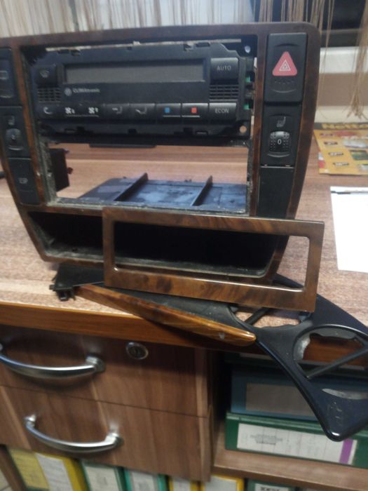 panel nawiewu klimatronik wraz z ramką vw passat b5,cały zestaw