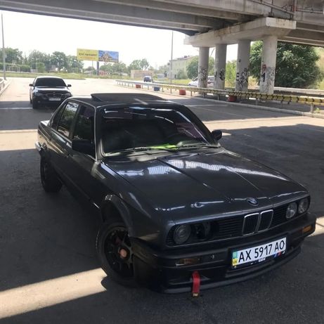 BMW 318 e30 1986