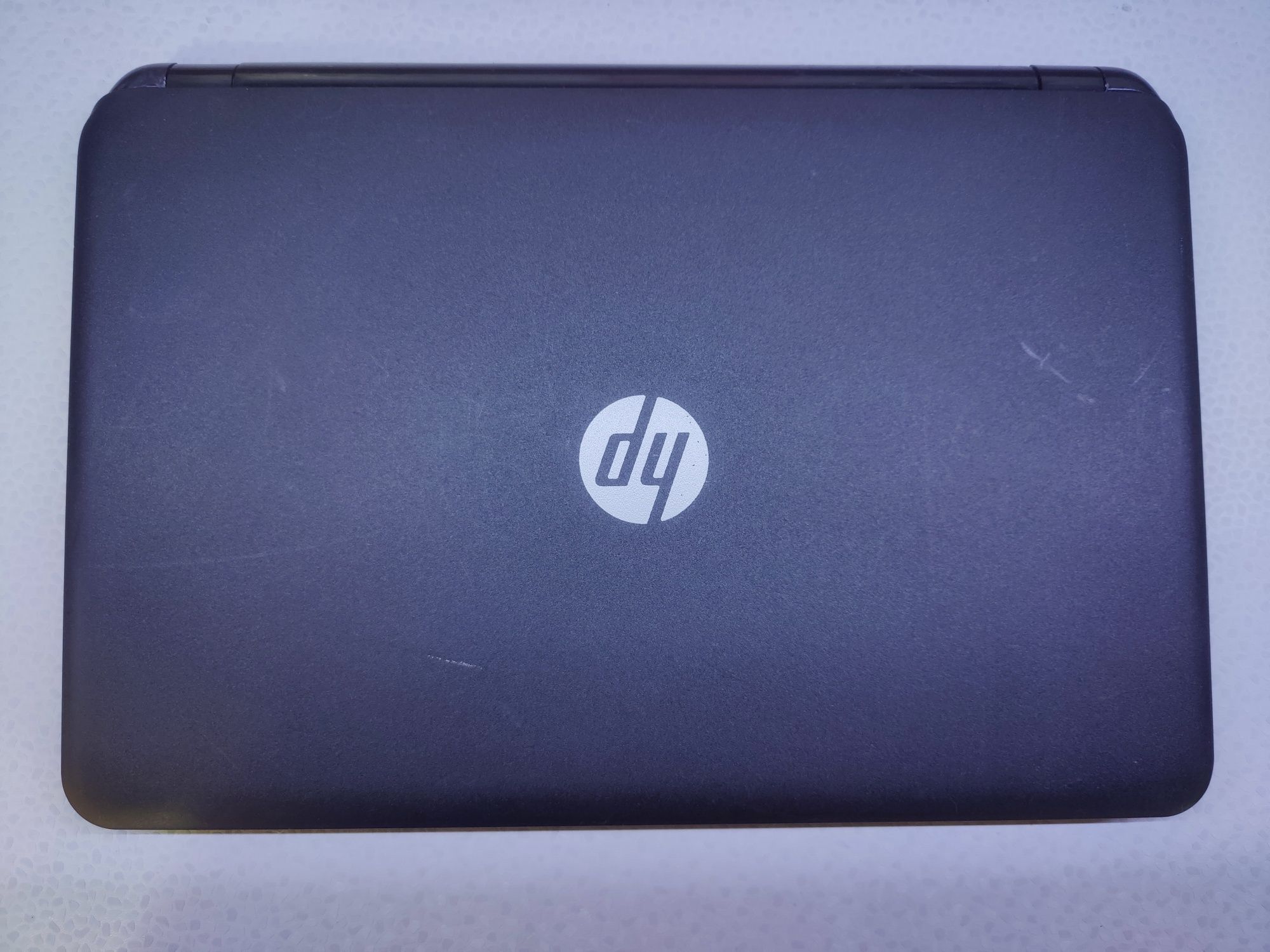 HP Pavilion 15-r084no